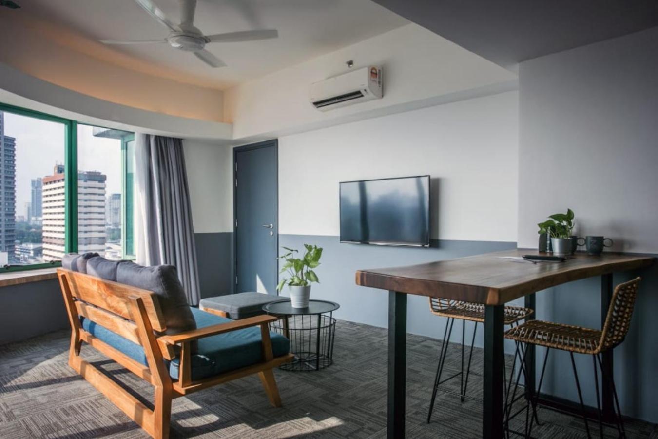 Z Hotel Johor Bahru Exterior photo